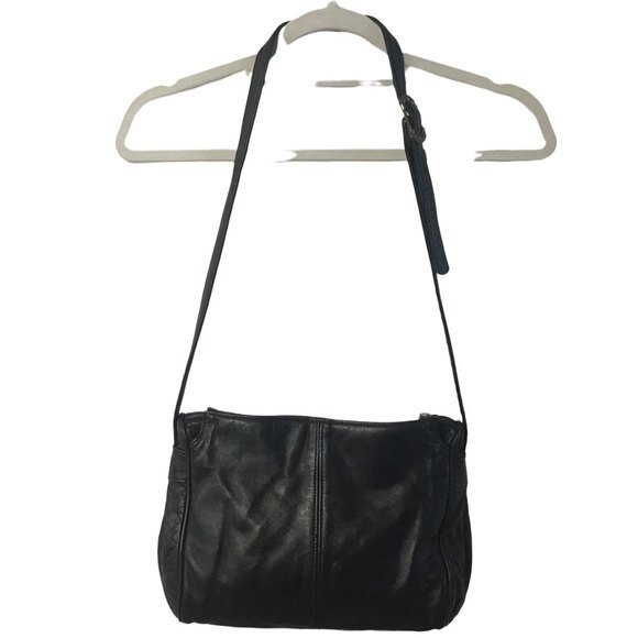 New York Black Leather Shoulder Bag With Sunglasses Compartment - Picture 3 of 9
